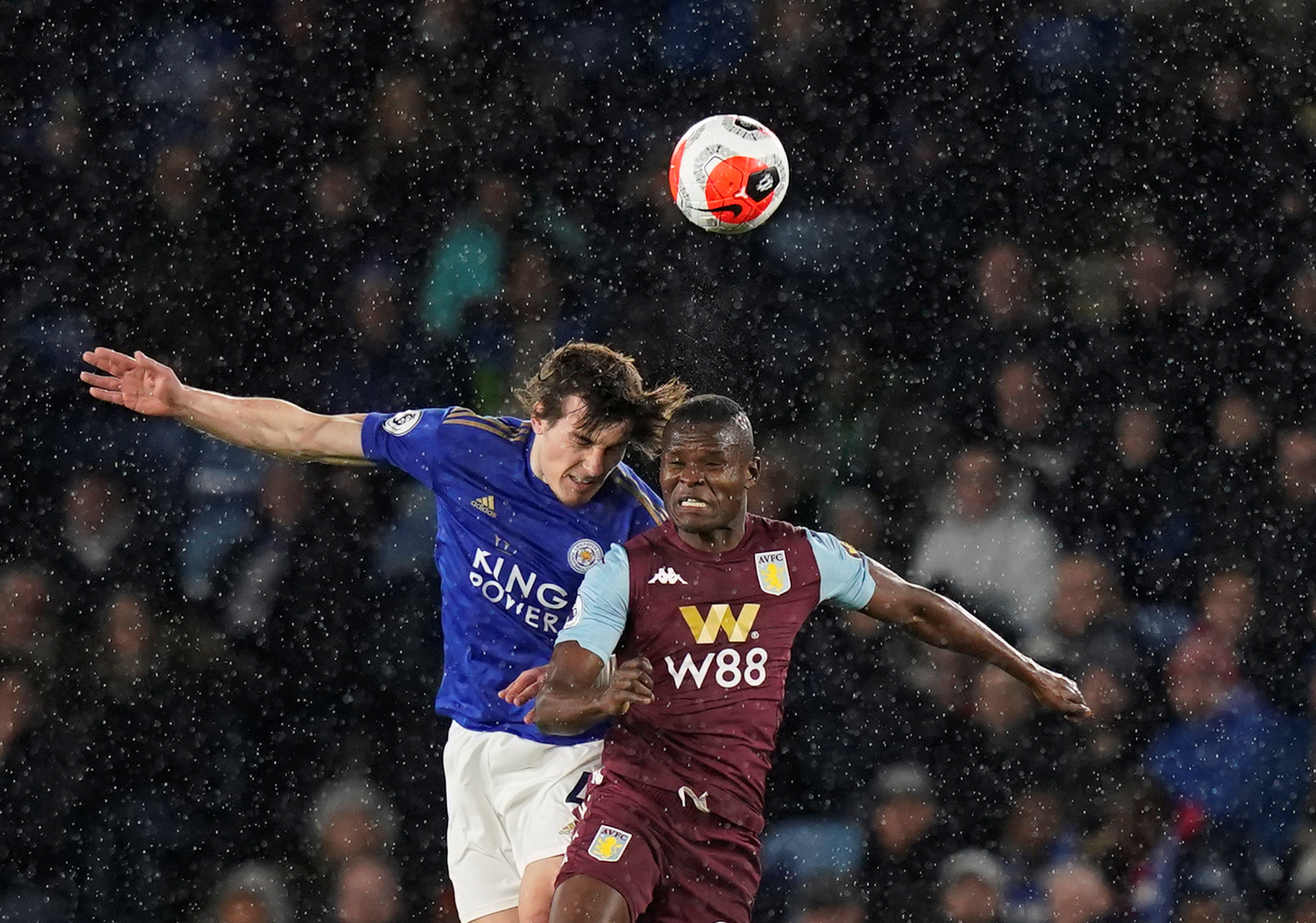 士球员创造 士球员创造